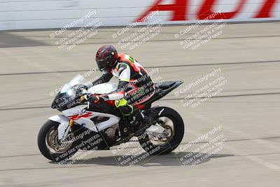 media/May-29-2022-Fastrack Riders_ [[fc0f8b1a06]]/Level 2/Start Finish/